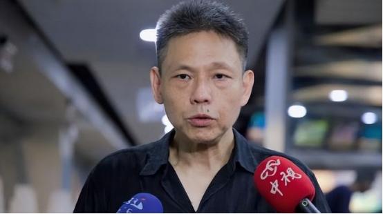 武统、和统都没希望了？台湾地区军事专家曾说：中国已经走上了第三条路，很多人总觉得