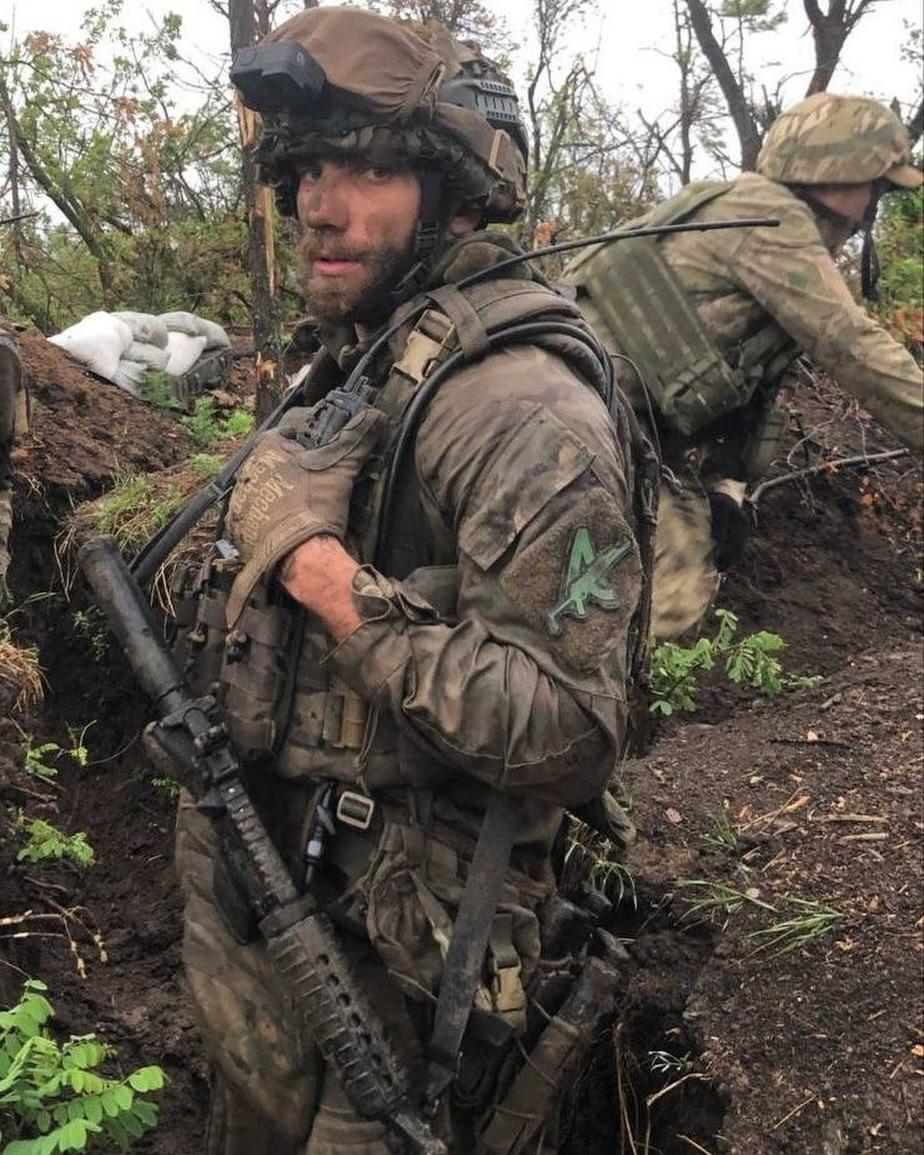 经历战争的眼睛里没有丝毫光亮