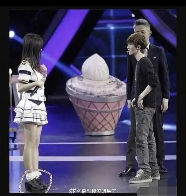 鞠婧祎和郭敬明谁高？ ​​​