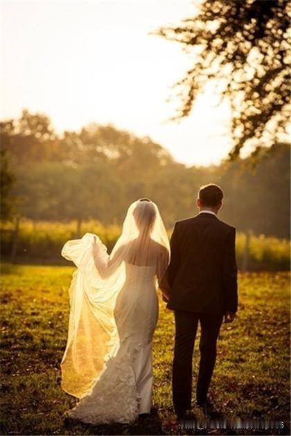男人该娶一个什么样的妻子男人该娶一个什么样的妻子，这个问题，各说不一，我的看法是