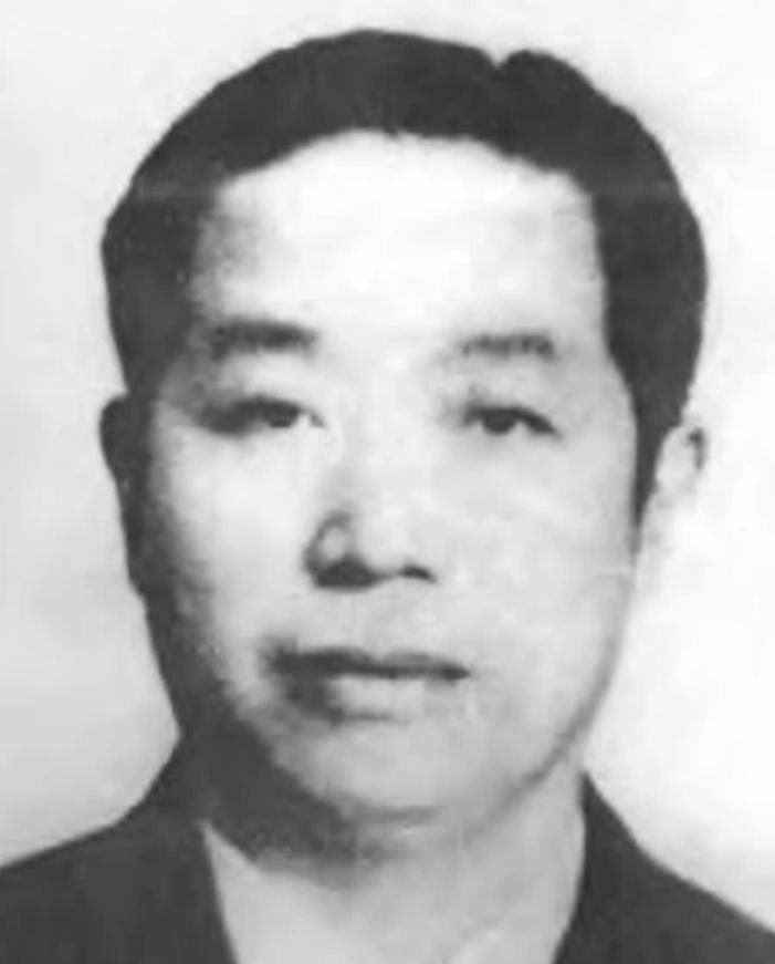 华克之是 1935 年南京刺蒋行动的组织者，行动失败后遭到国民党重金通缉。193