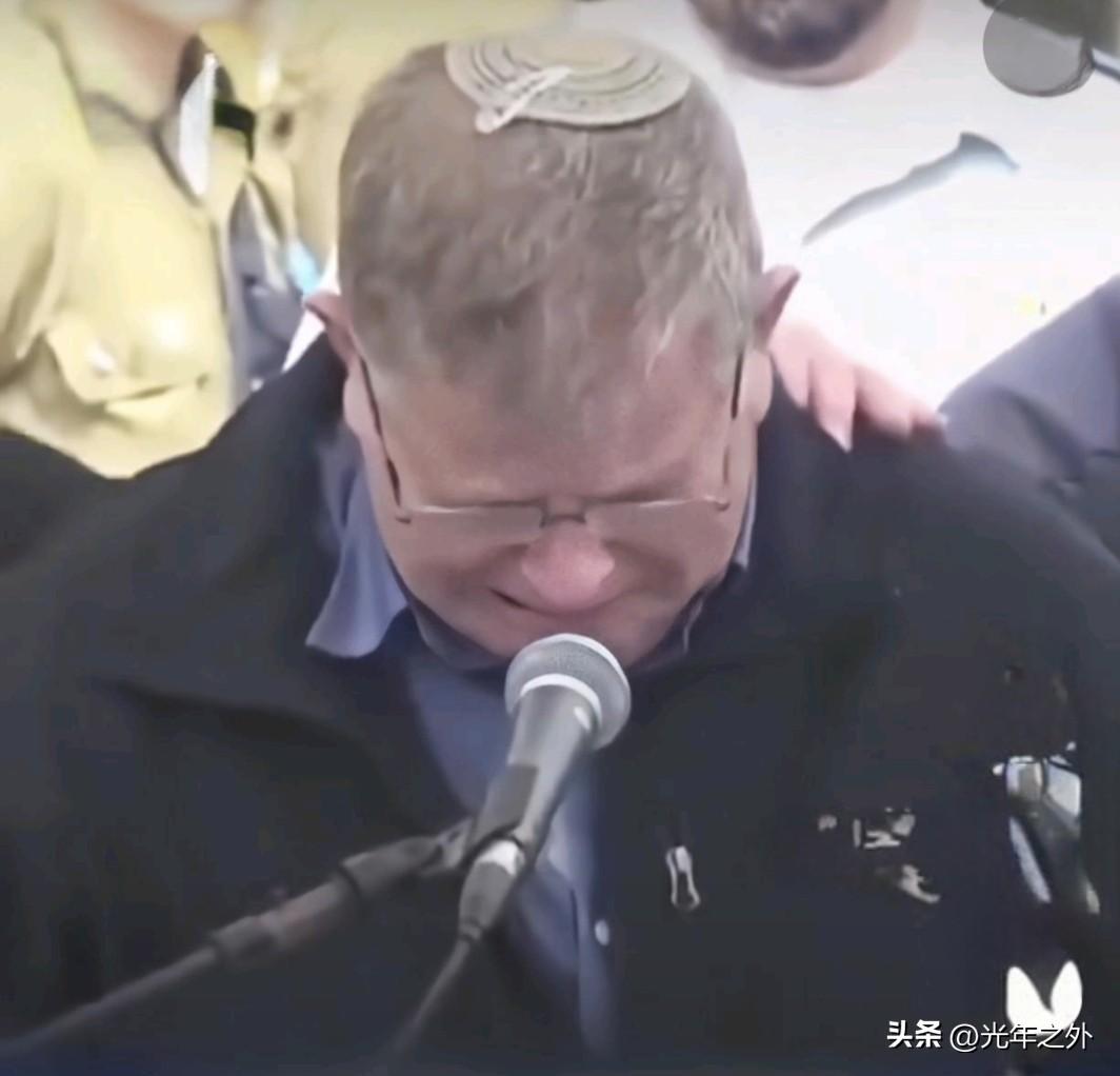 这位以色列将军，一生在加沙制造屠杀、摧毁街区，是巴勒斯坦人民的刽子手。如今他却在