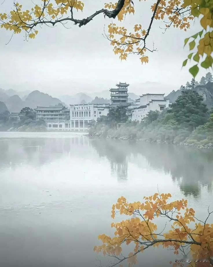 💥爆瓜！福建摄影大赛一等奖美到失真，被实锤AI生成？全网炸锅🔍
【悬念开头】