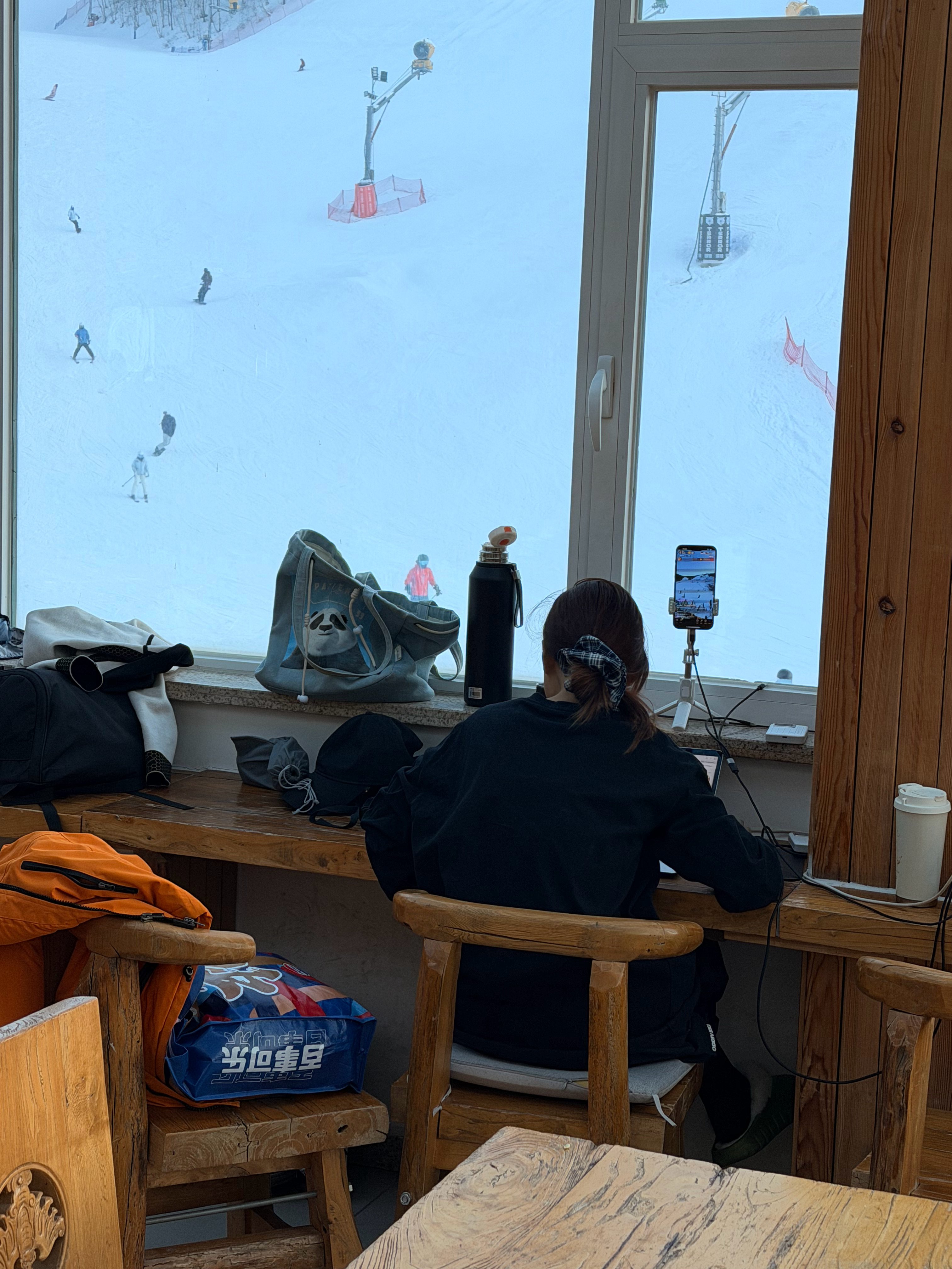 老刷到万龙雪票直播带货今天看现场的了 