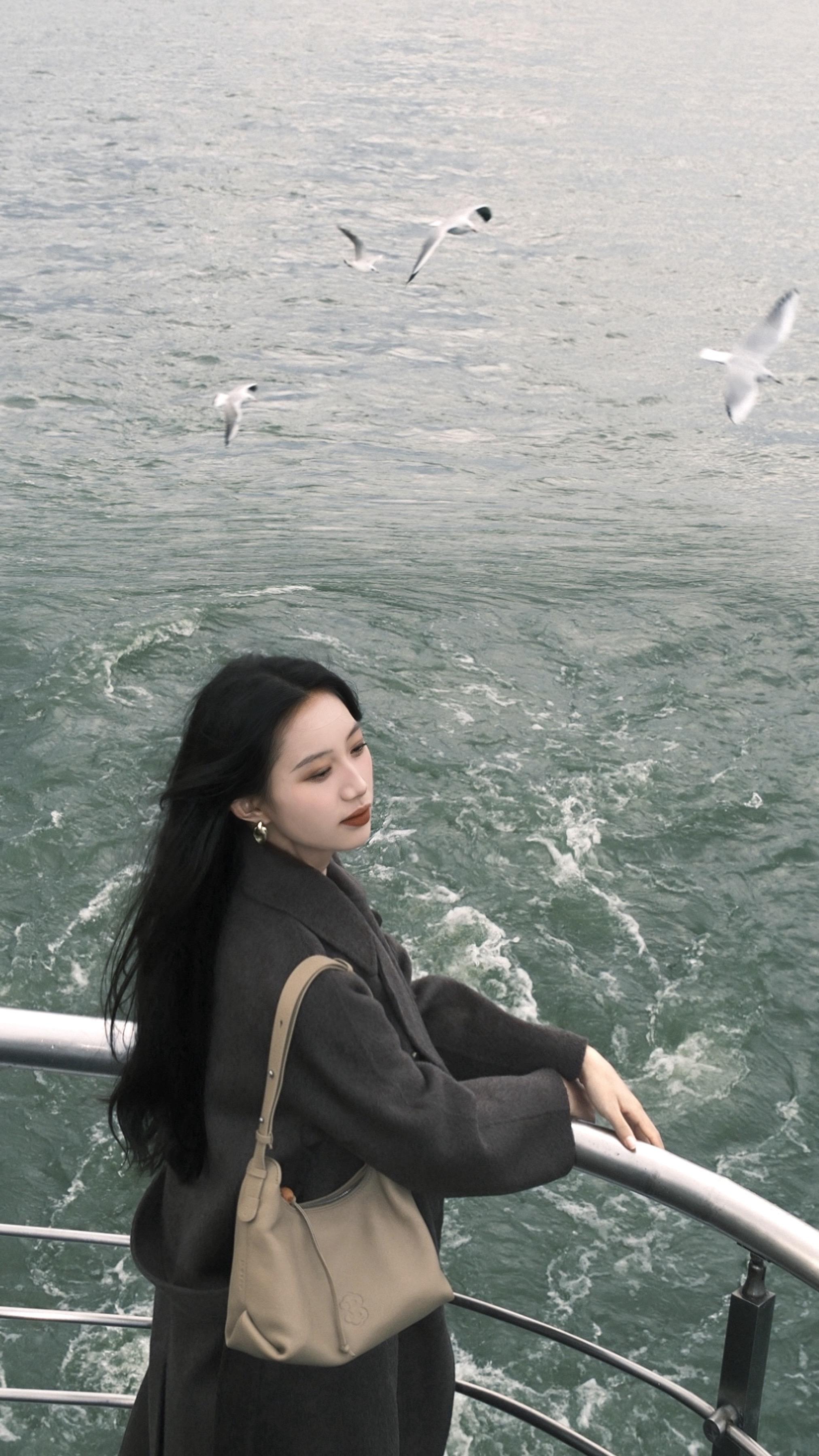 听起来像告别 又像重逢