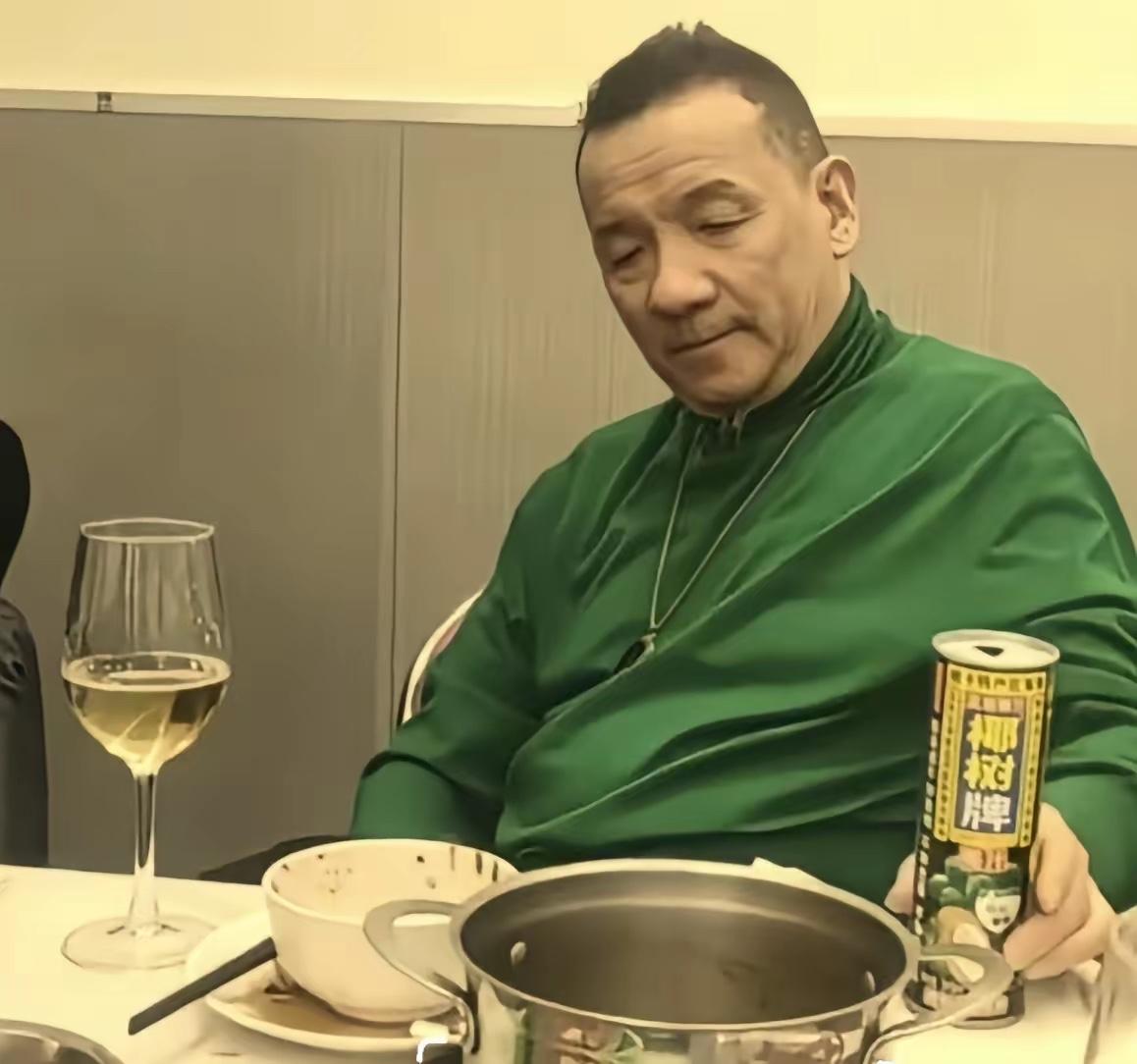 不是我吹！我敢说，这位老戏骨，如果你能认出来，说明你已经老了！