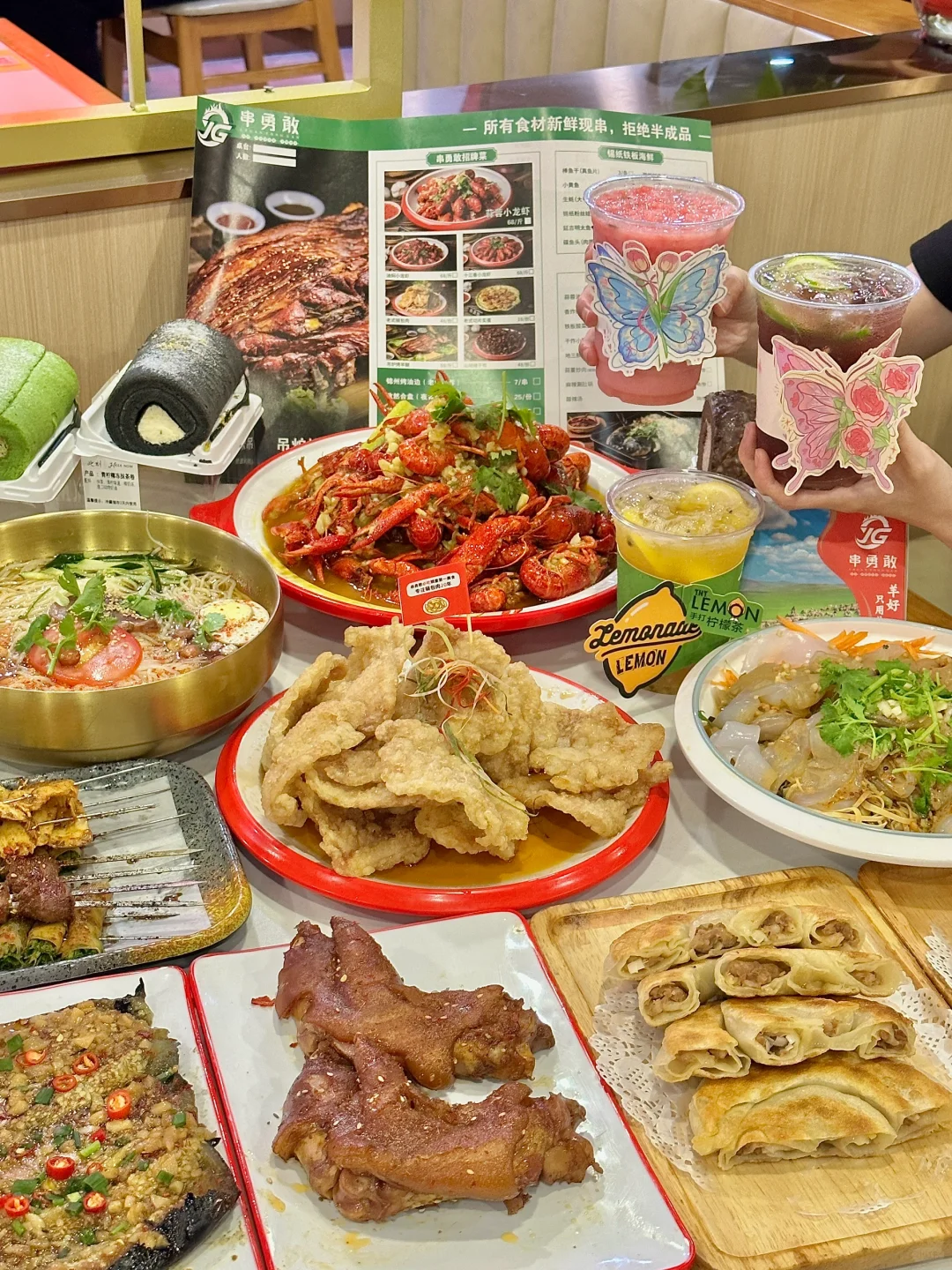 你可以永远相信东北人在杭州开的东北菜馆！！