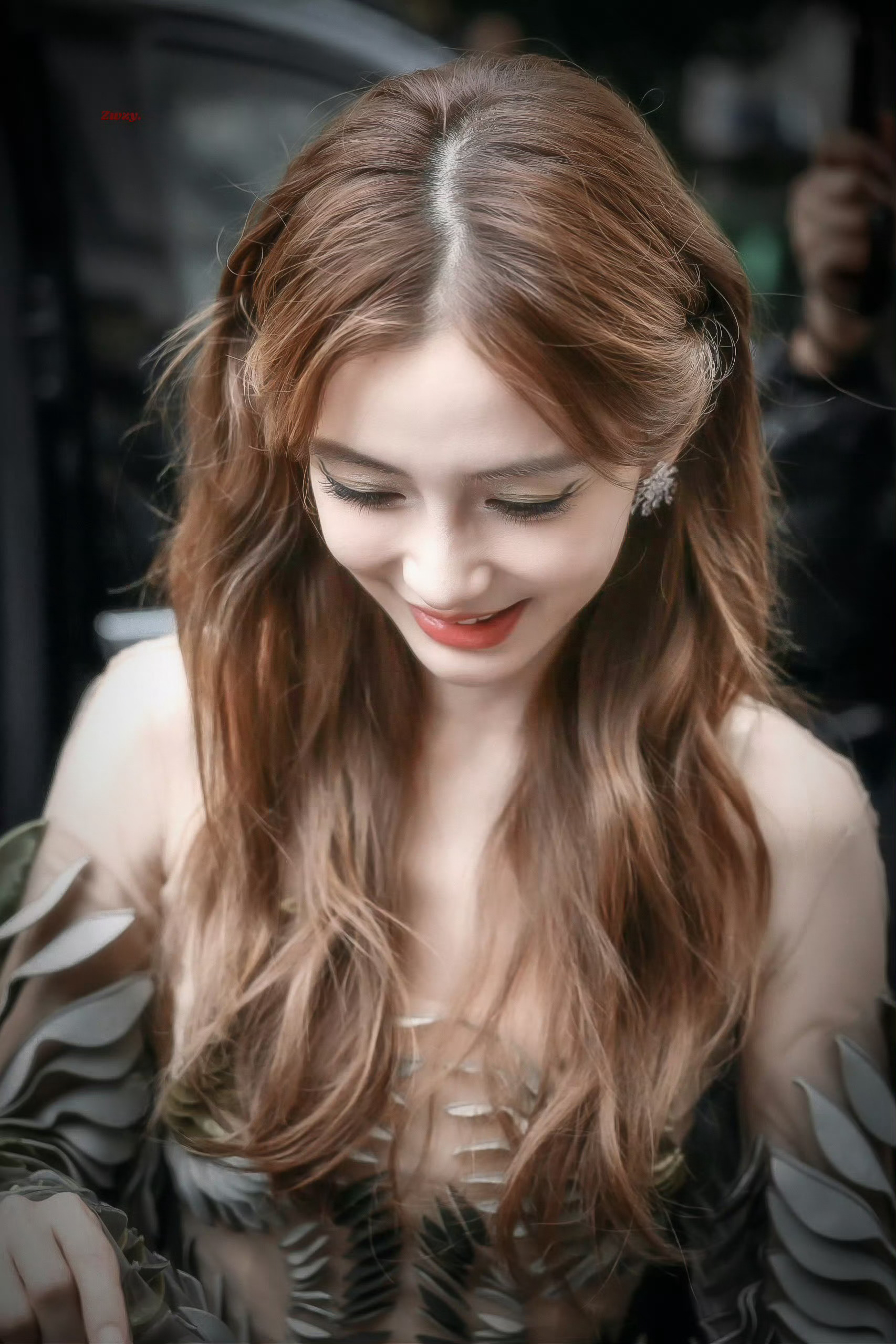 angelababy angelababy “你眼中的点点星光，是我将一生奔赴的