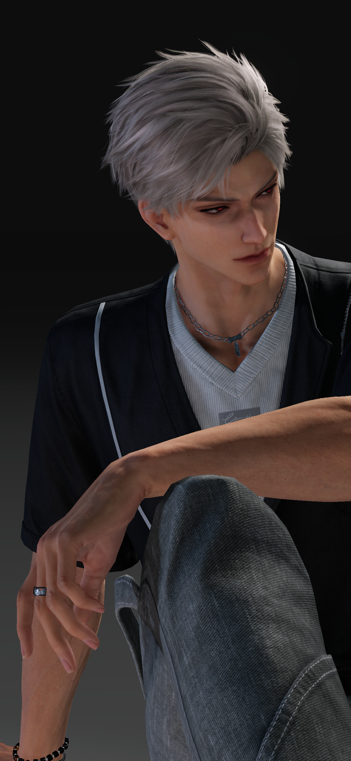 秦彻  秦彻 想获得恶魔的眷顾，就要证明自己值得。 