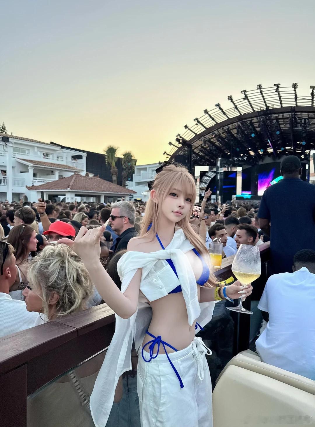 Hi ibiza🏝️审核员你好 正常泳池穿搭 