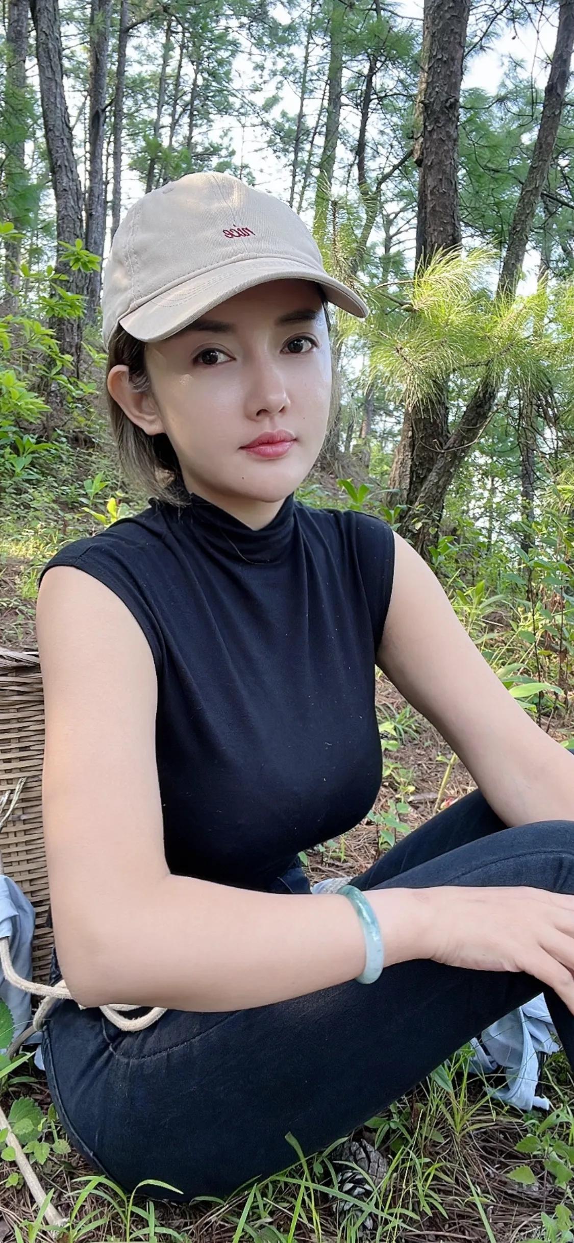 说点实话吧，好喜欢我生命中有这样的一个男人出现，他带着甜甜的风，扑面而来，像一只