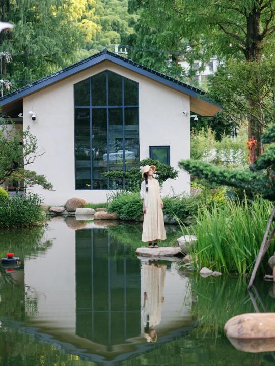 良渚｜隐匿于古树深处，住进山系美学民宿