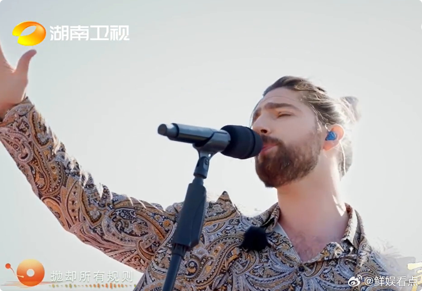 迪玛希眼中的国际巨星诞生了迪玛希真的好会夸，每一句都发自内心，对有实力的歌手从不