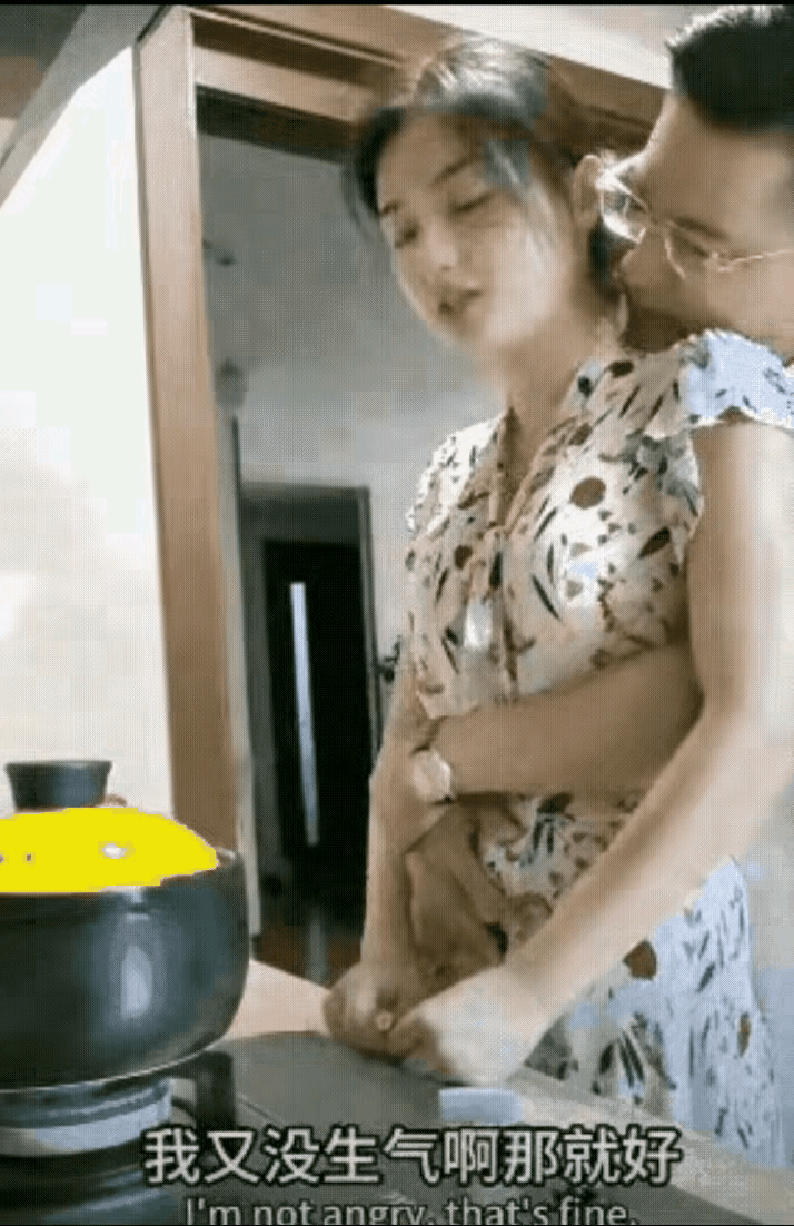 自信的歌手敢于创新演绎，给观众带来新鲜感和惊喜感。