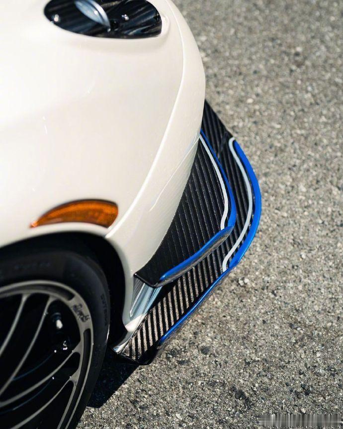 帕加尼Huayra Roadster BC ​​​