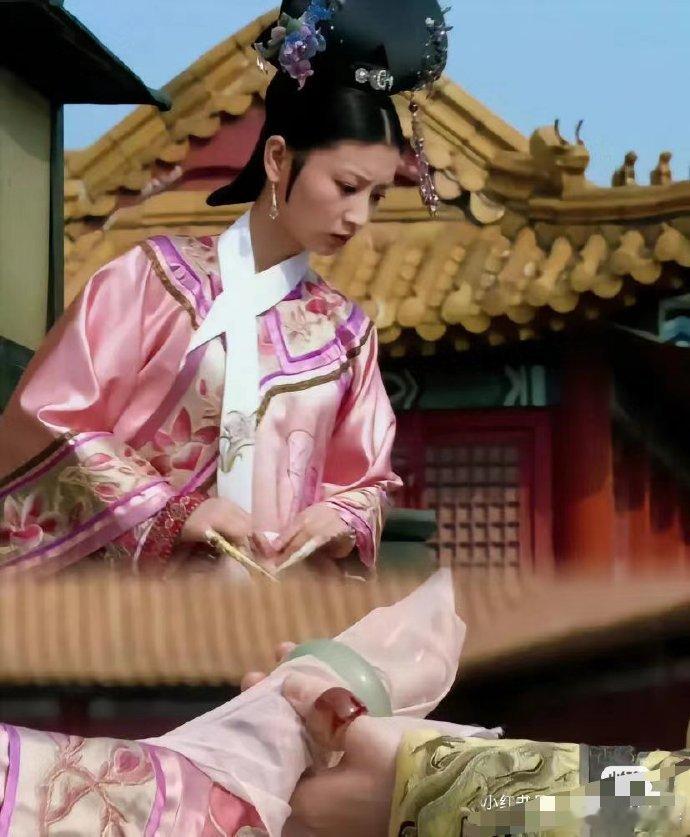 始终不明白眉姐姐丢个镯子就复宠了 