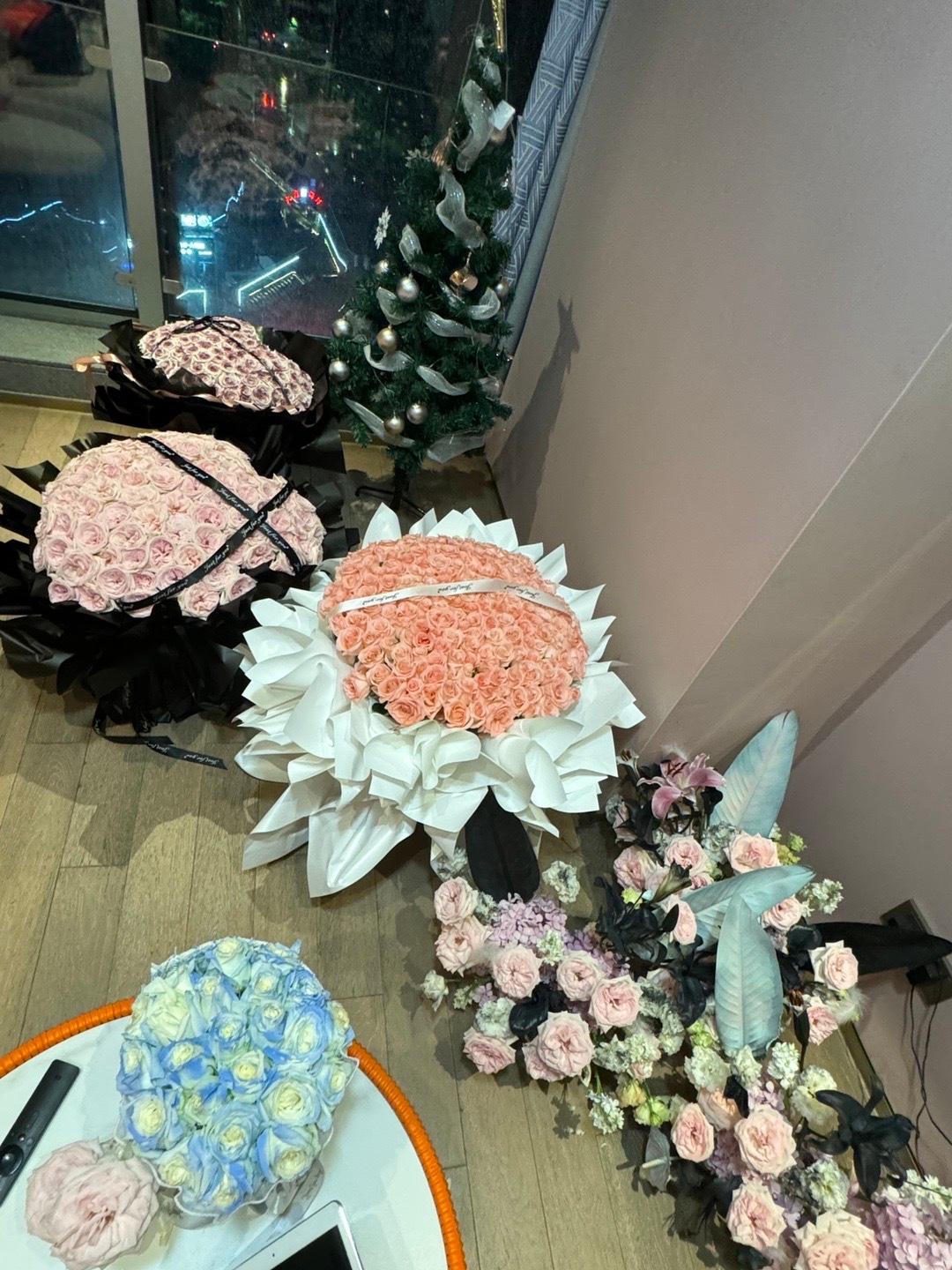浪漫满屋 🌹 ​​​