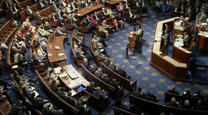 美国众议院议长麦卡锡被罢免

据纽约时报，在美国众议院议长麦卡锡未能阻止共和党内
