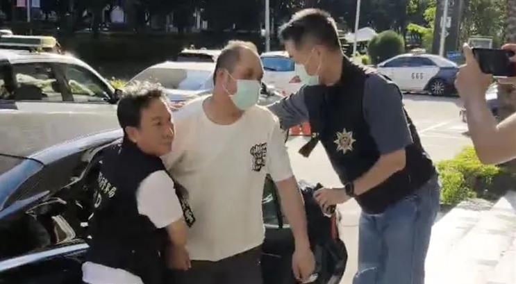 打日本人矢板明夫的香港男子被台地检署处理，法院羁押禁见

台中又一次被卷进两岸舆