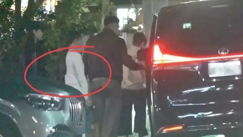 大S走了，小玥儿唯一的依靠就是汪小菲，请别再让马筱梅替代了好吗？

后妈和亲爸，