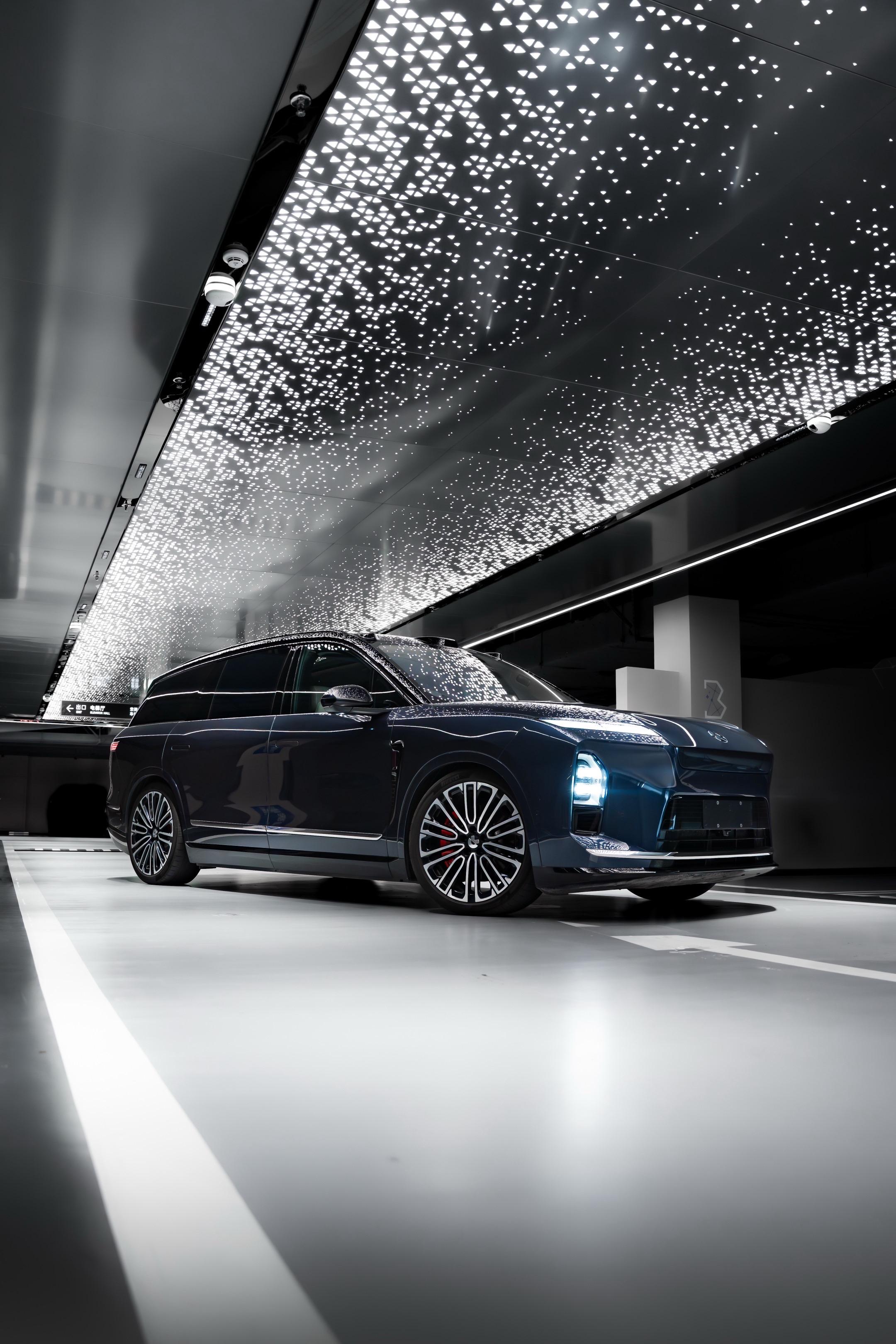 20多岁开蔚来ES8 在网络上算什么水平呢…