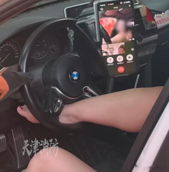 【爱车安全贴士 女子将脚卡在了方向盘上，自救2小时未果，无奈求助消防员…】7月2