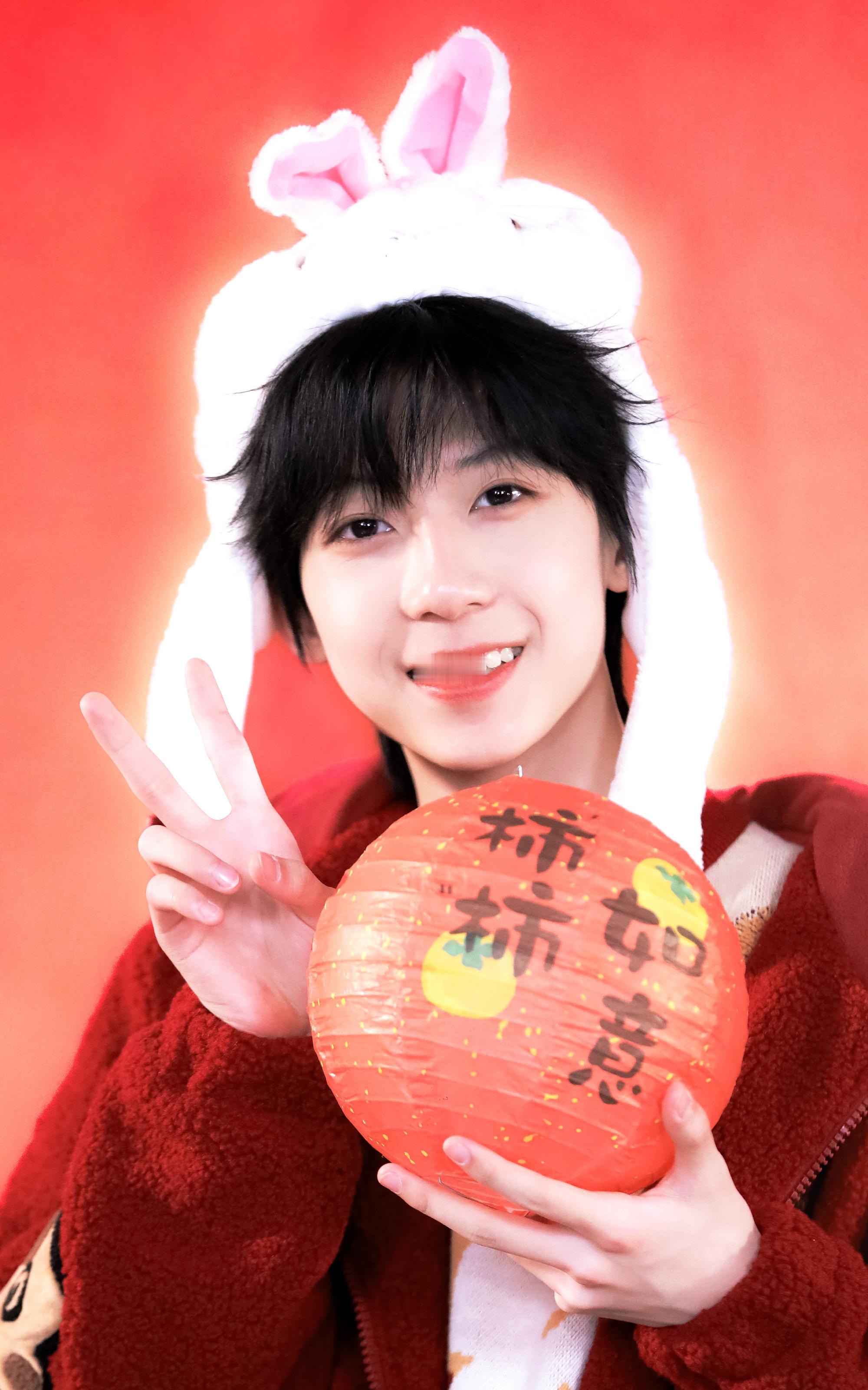 杨博文⋆͛🌷⋆💘在盛夏赴约，在爱里舞蹈~💘⋆🌷⋆͛💞超绝实力杨博文，舞