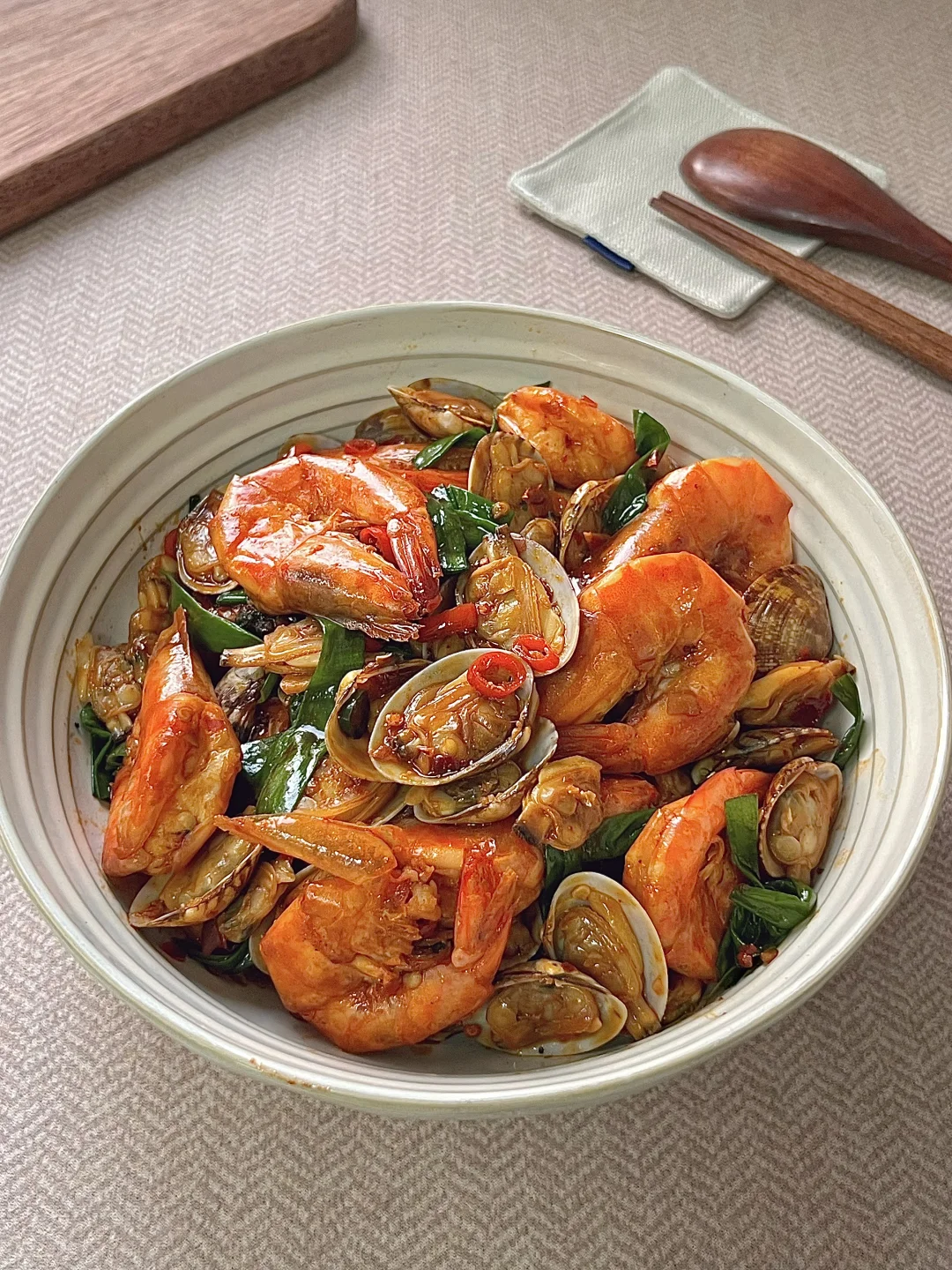 香辣花甲虾太好吃了❗️花甲和虾神仙搭配🤤