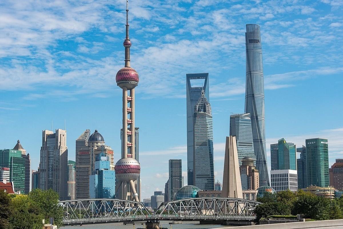 现在外蒙古最不能接受的，那就是看着内蒙古的日子比他们好！外蒙古首都乌兰巴托动不动