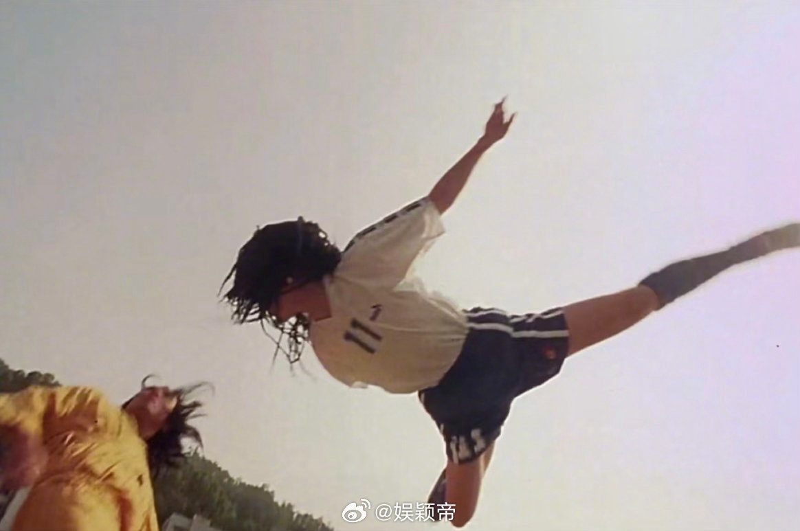 25年前少林足球上映 《少林足球》是很多人的青春，《功夫女足》正在成为很多人的现