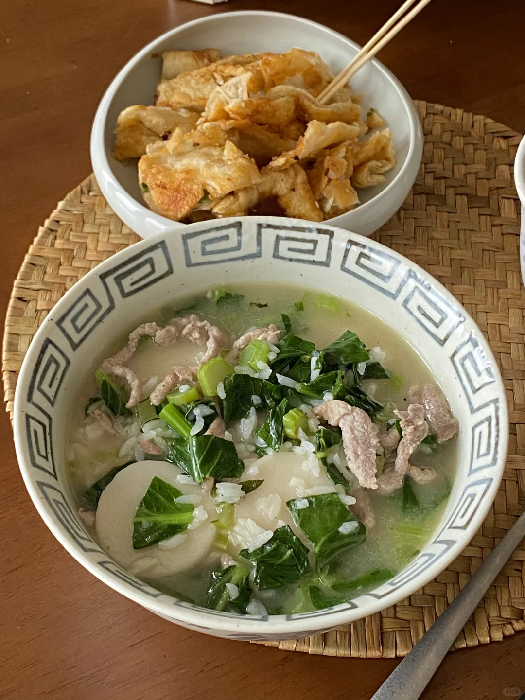 据说这是浙江省省饭❓青菜年糕汤饭🥣