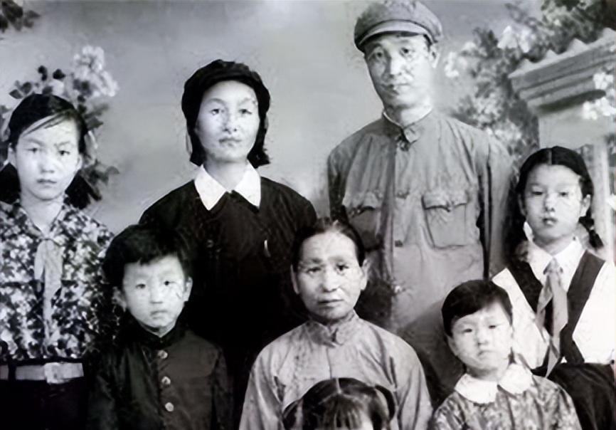 原国军少将曾公开批评毛主席身后传出奇特遗言，去世多年后中央终于作出相关澄清！
1