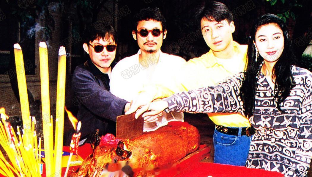 #電影傳說扫描# 1992年，电影《妖兽都市》日版资料。李嘉欣在这部电影里美出天