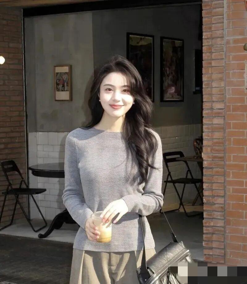 你能想出哪些词汇来赞美女性之美？