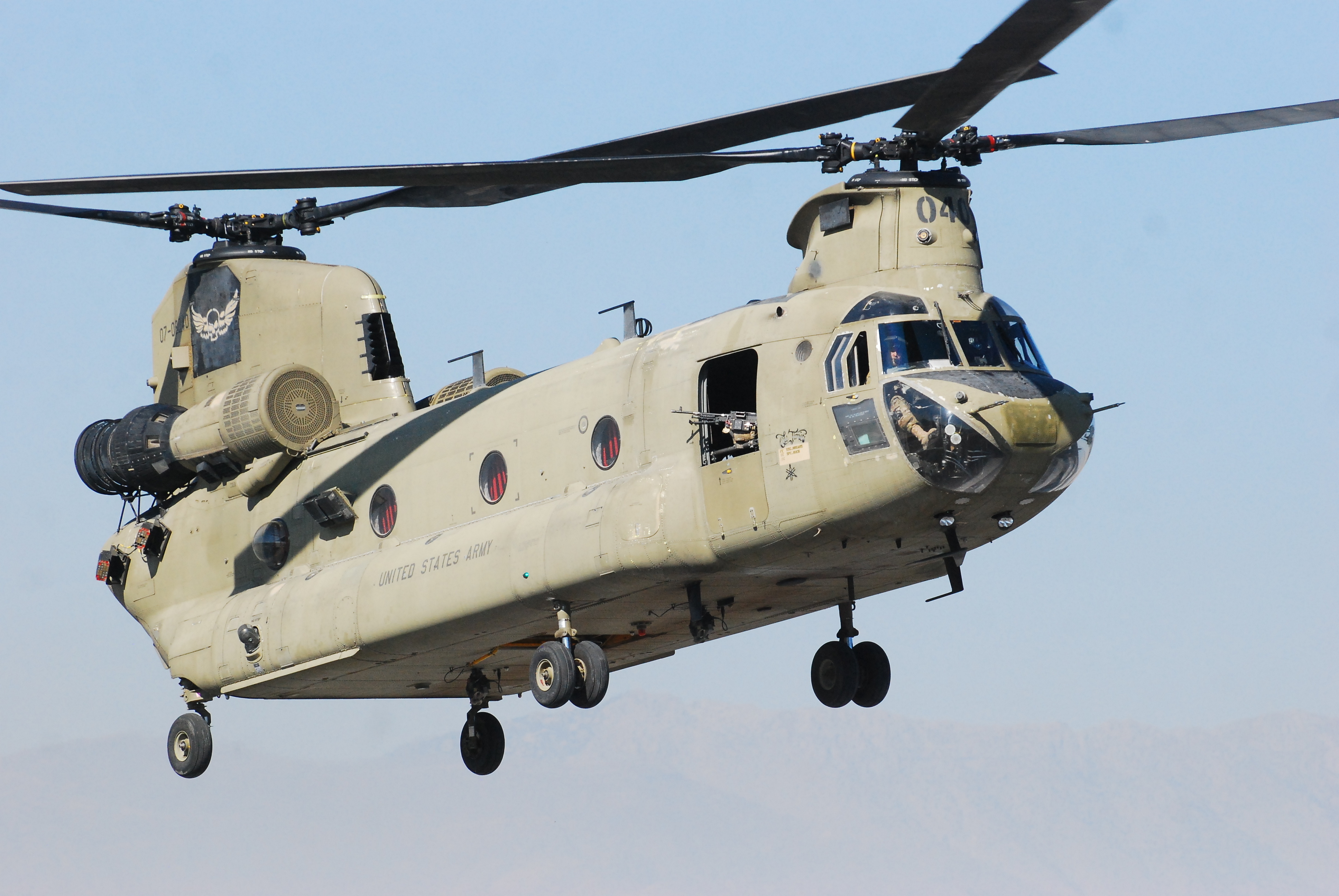 分享圖片：美國波音-伏托爾CH-47“支奴幹”直昇機 