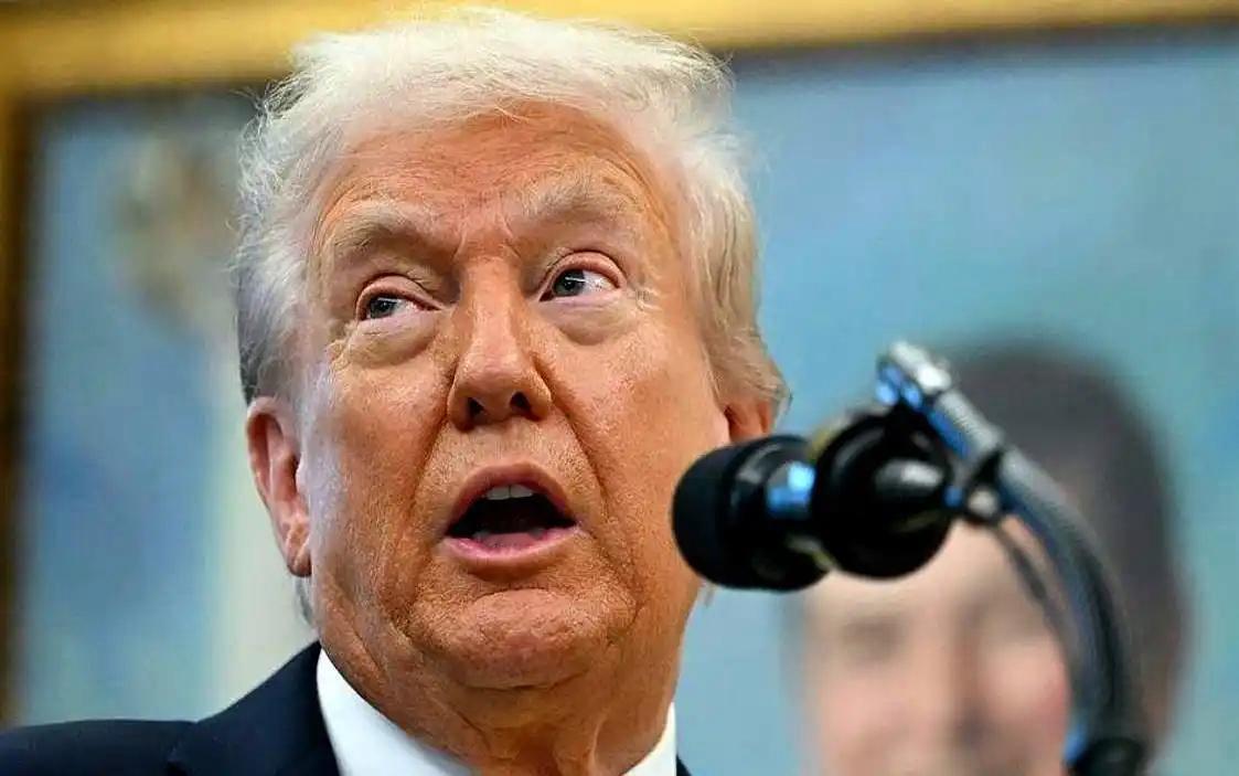 美法案难阻趋势 黄仁勋焦虑见真章

美国参众两院全票通过涉华法案，看似对华强硬，