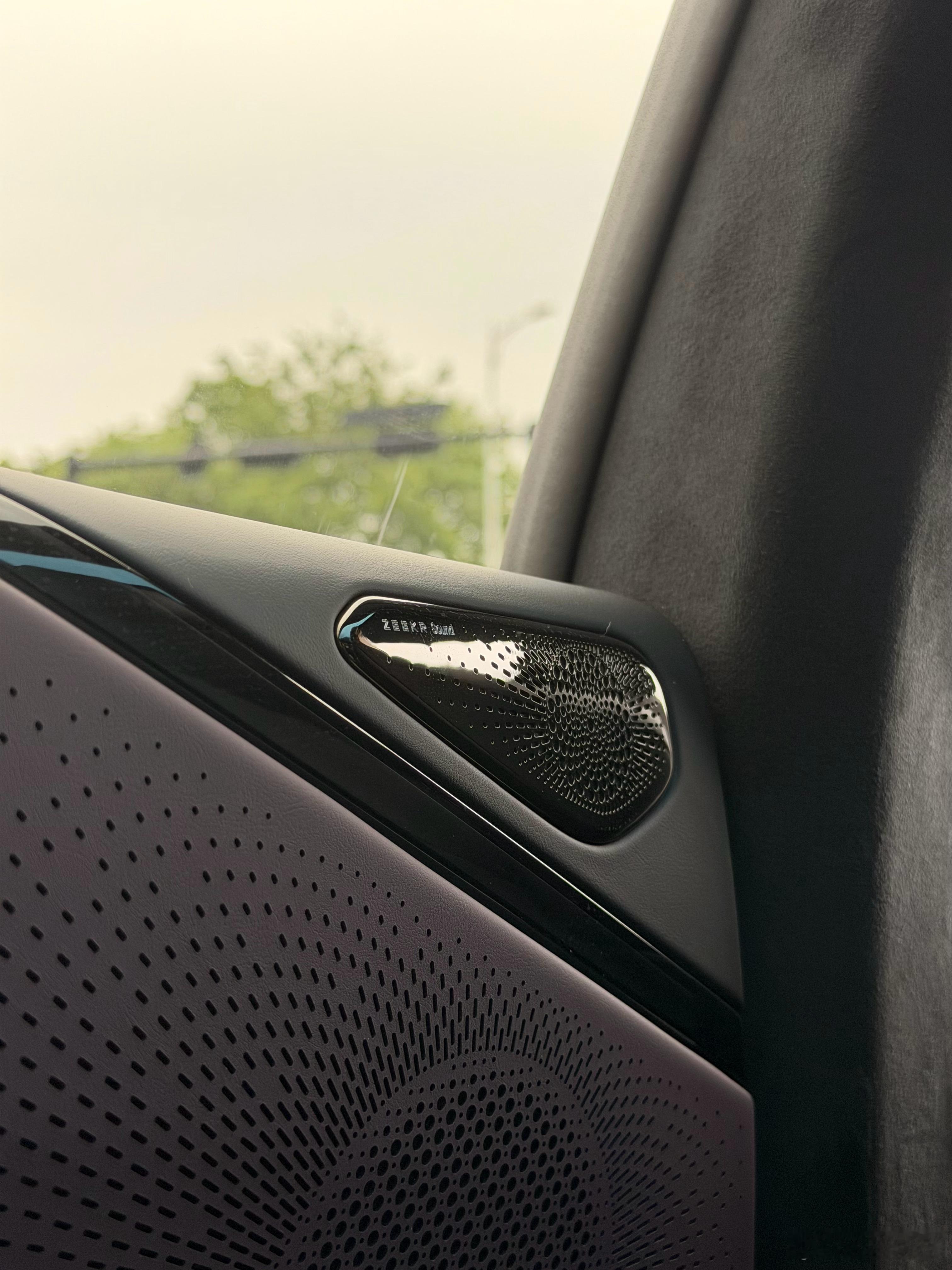 来时极氪009去时极氪007GT等一个机会试001五周年款 