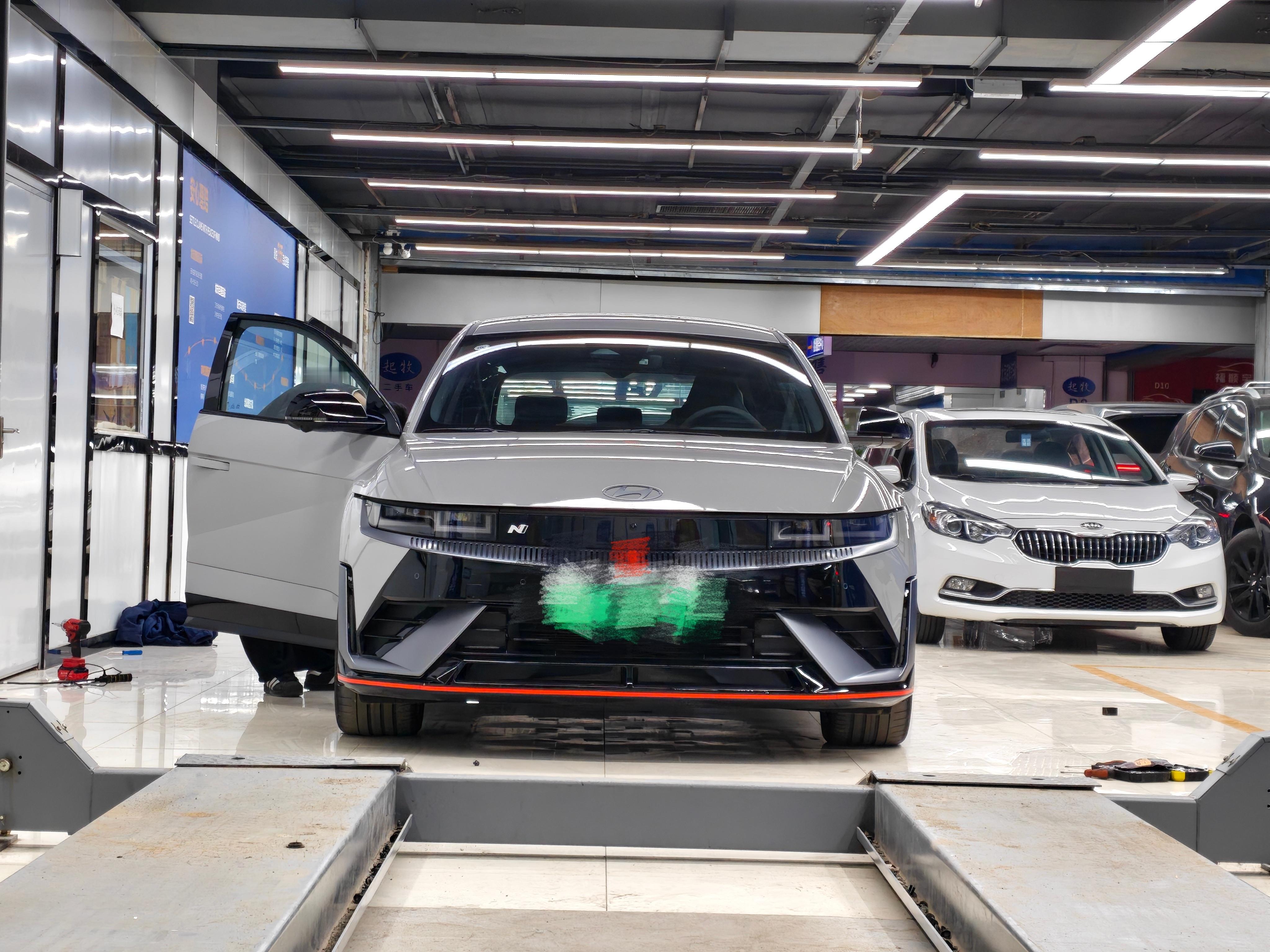 现代IONIQ 5 N送到查博士了，外地车商拿走的车，送检结束，就过户了。我的U