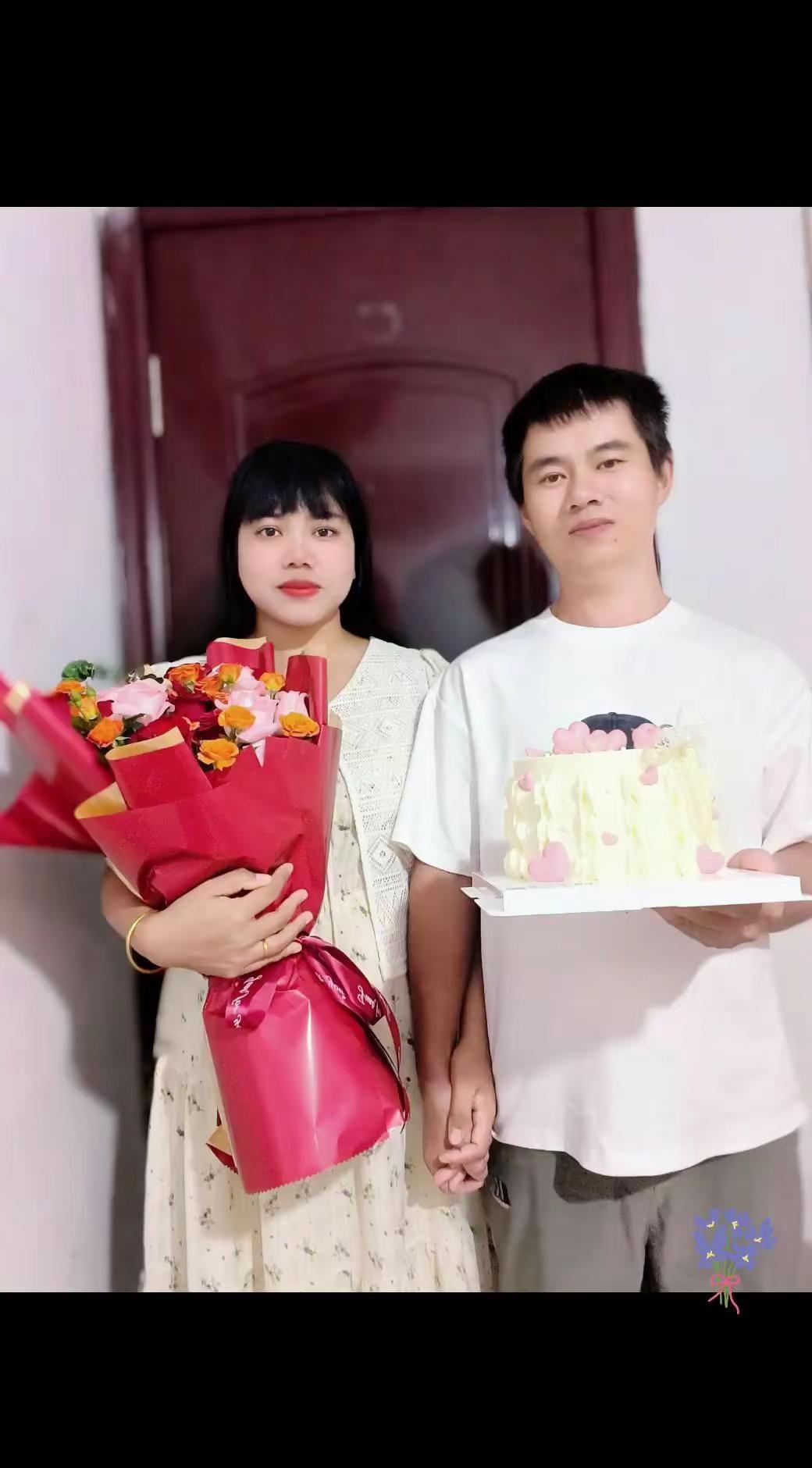 老公，我跟你在一起14年了，我知道有时候我脾气不好。我们吵过、闹过，依然舍不得放