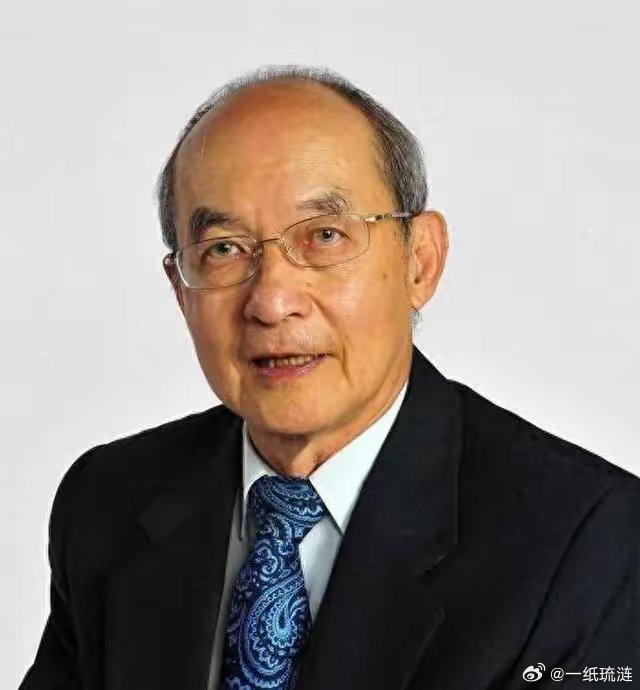 刚看到有篇小贴纸谈论汤家凤因发文涉及前长江商学院副院长李伟关于“建议我们国家大量