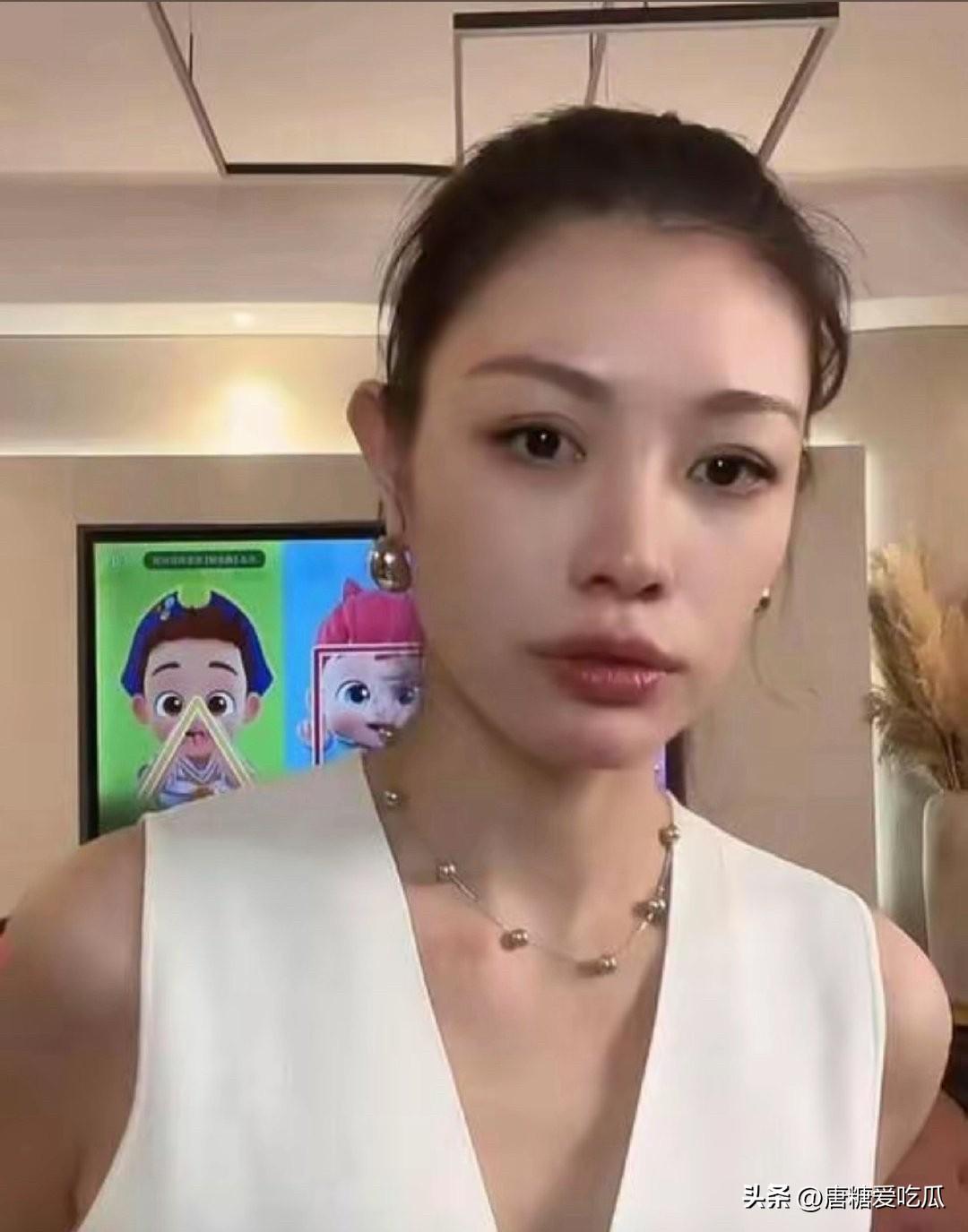 小苹果叫章子怡妈妈我能接受
小苹果不忍苟惠捷我也接受
但是苟惠捷放任男友对她动手