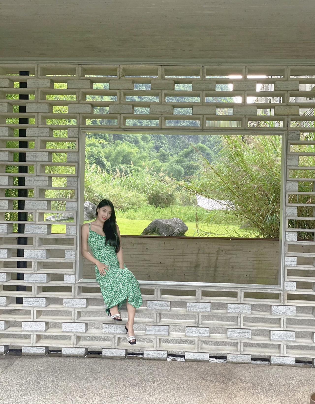 上热门 旅行 穿搭 美女 御姐