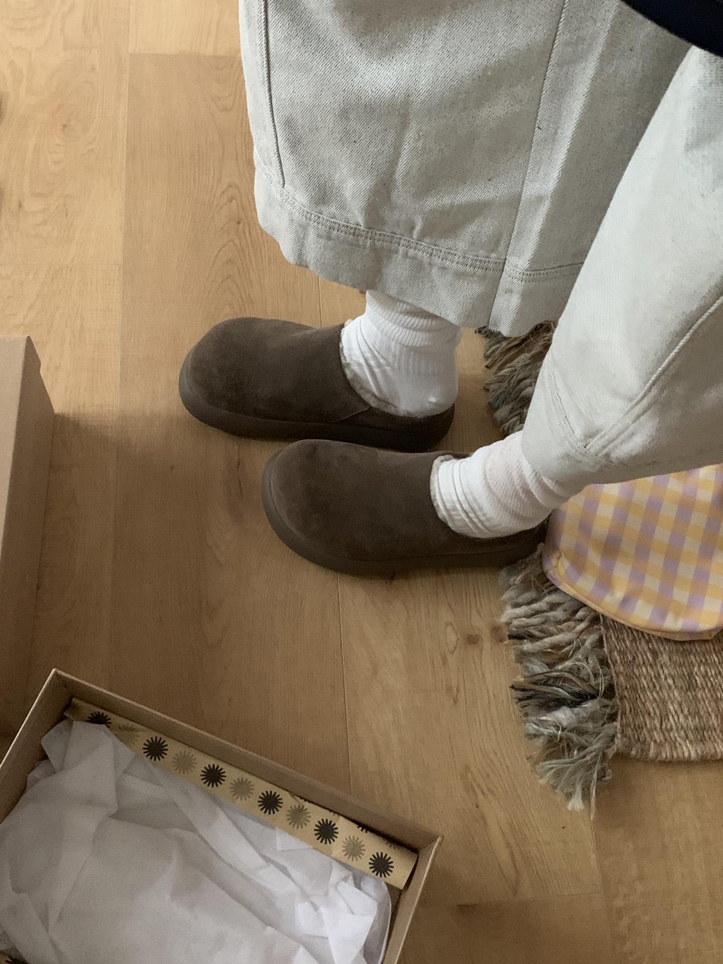 这里有一双可爱的土豆靴🥔。