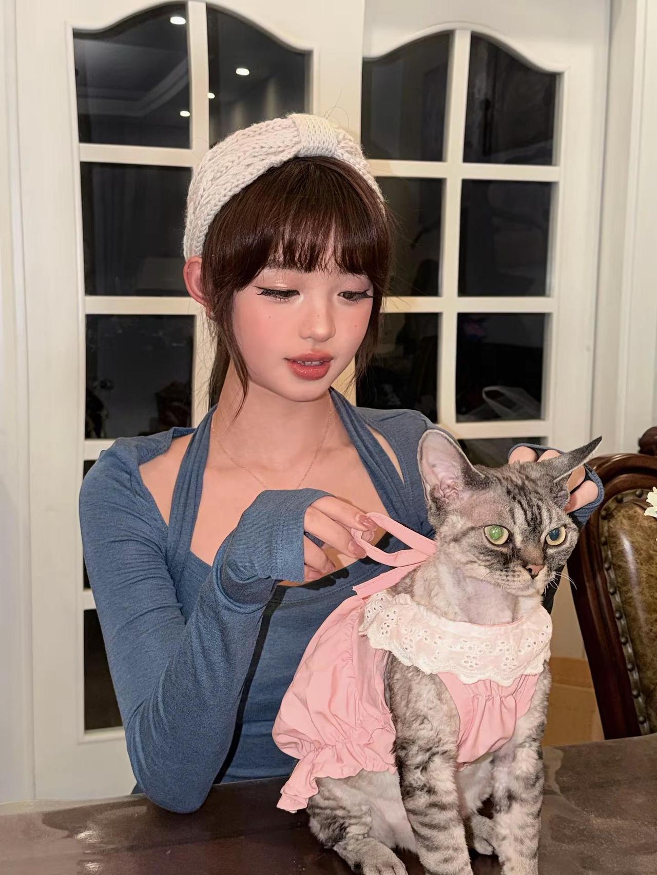 🎀🐈‍⬛🎀。此女到底还有多少长发的库存🤭