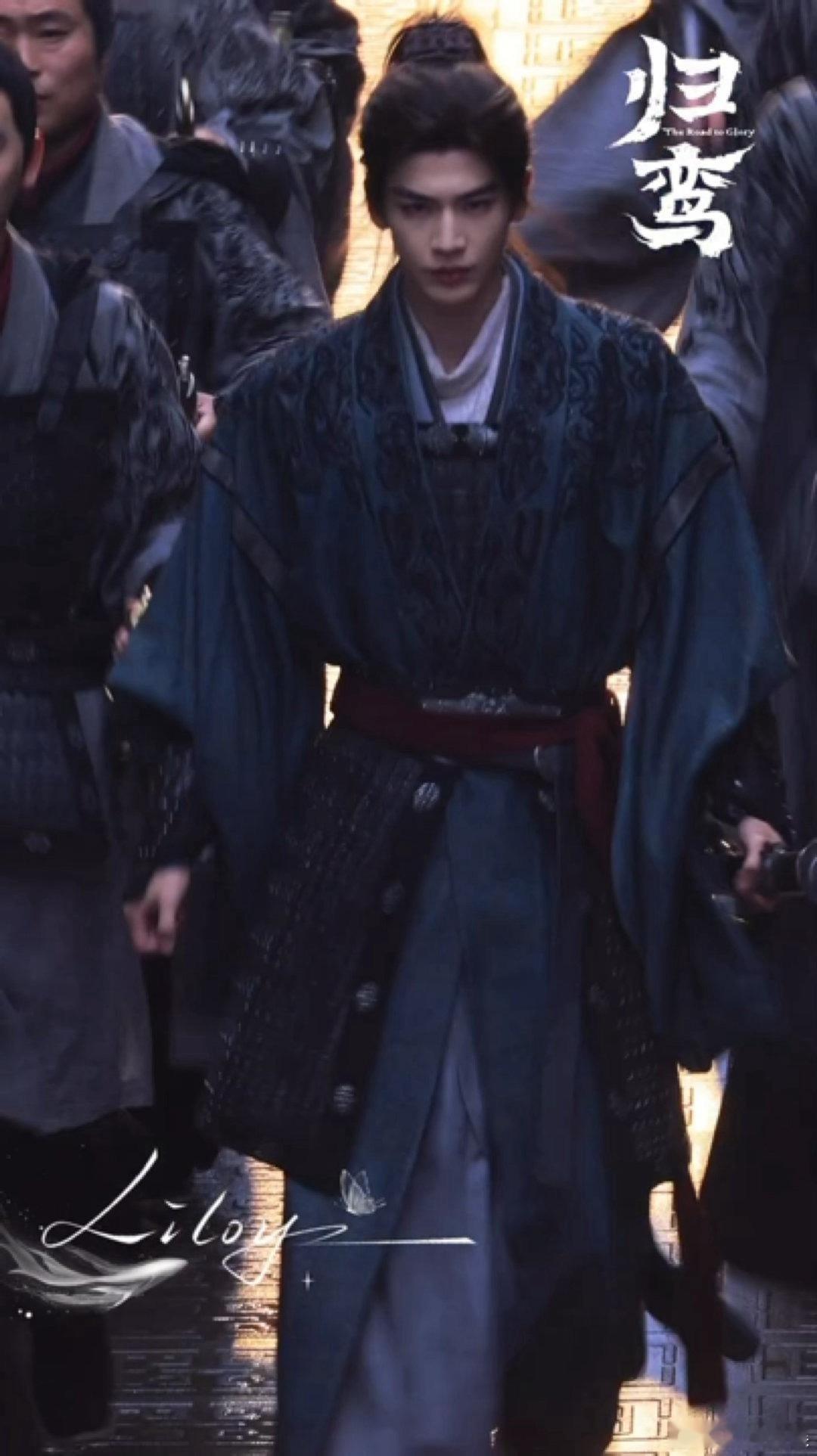 张凌赫归鸾萧厉新路透 、张凌赫走路粉又幸福了张凌赫真的太适合萧厉了！路透里走路从