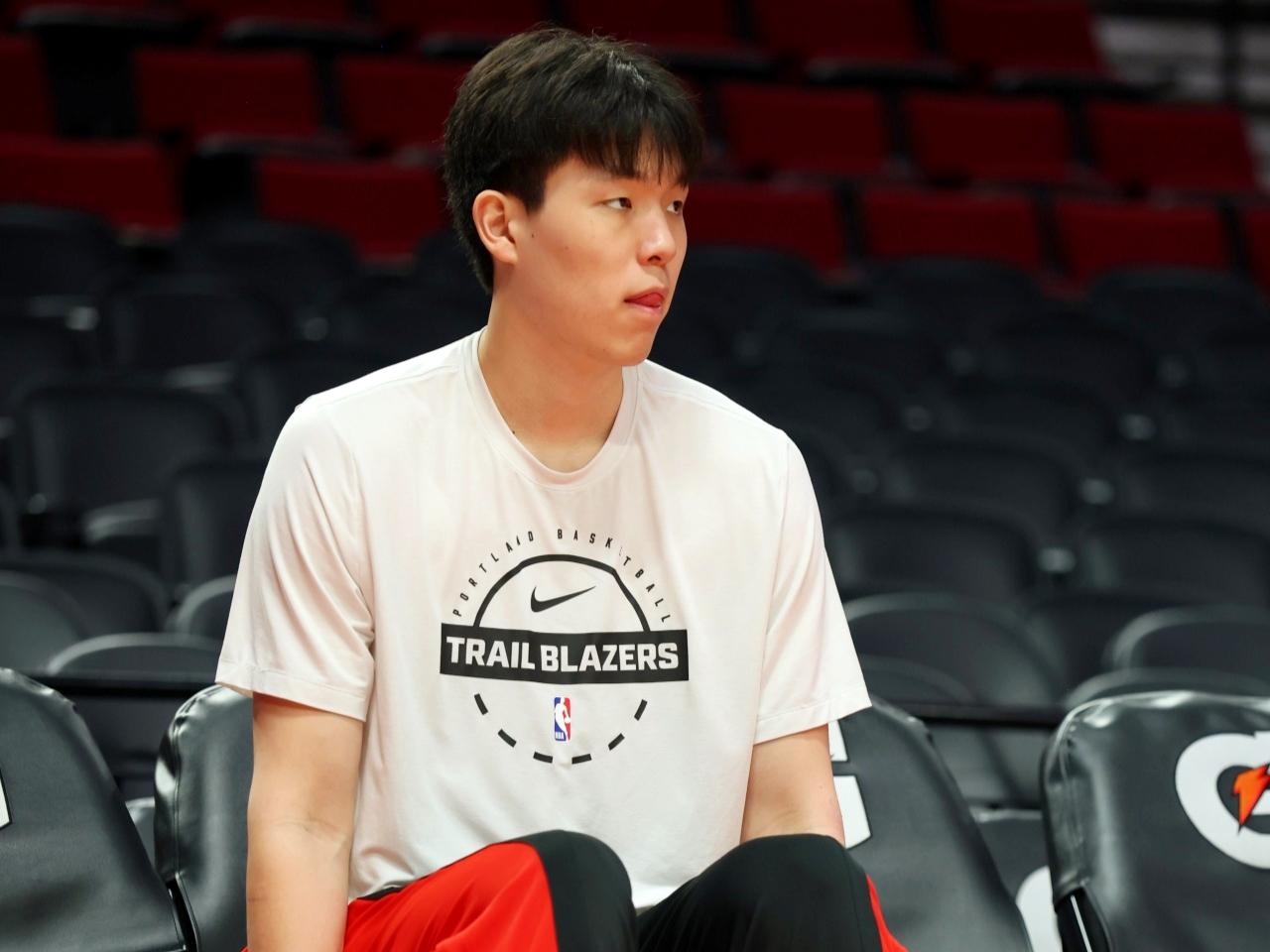 刚打成轮换的杨瀚森，怎么又被DNP了？

开拓者最近8场比赛，杨瀚森均有出场，场