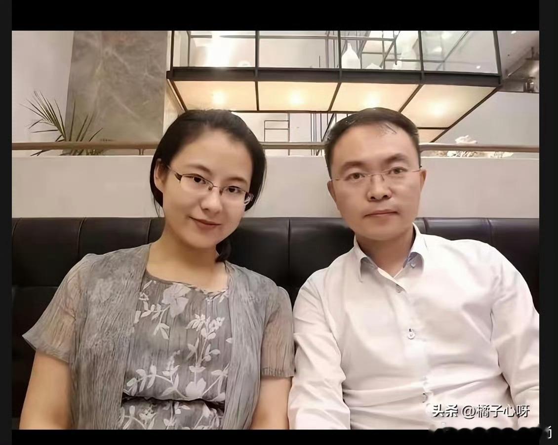岳云鹏看望渐冻症抗争者蔡磊岳云鹏请蔡磊全家听相声双向奔赴的温暖！岳岳传递快乐，蔡