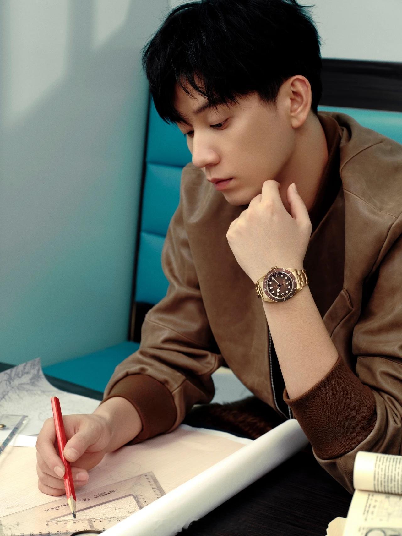 抽五个宝宝报销杂志，因为不方便打包发货所以抽中之后带截图给我，我替你报销评论就可