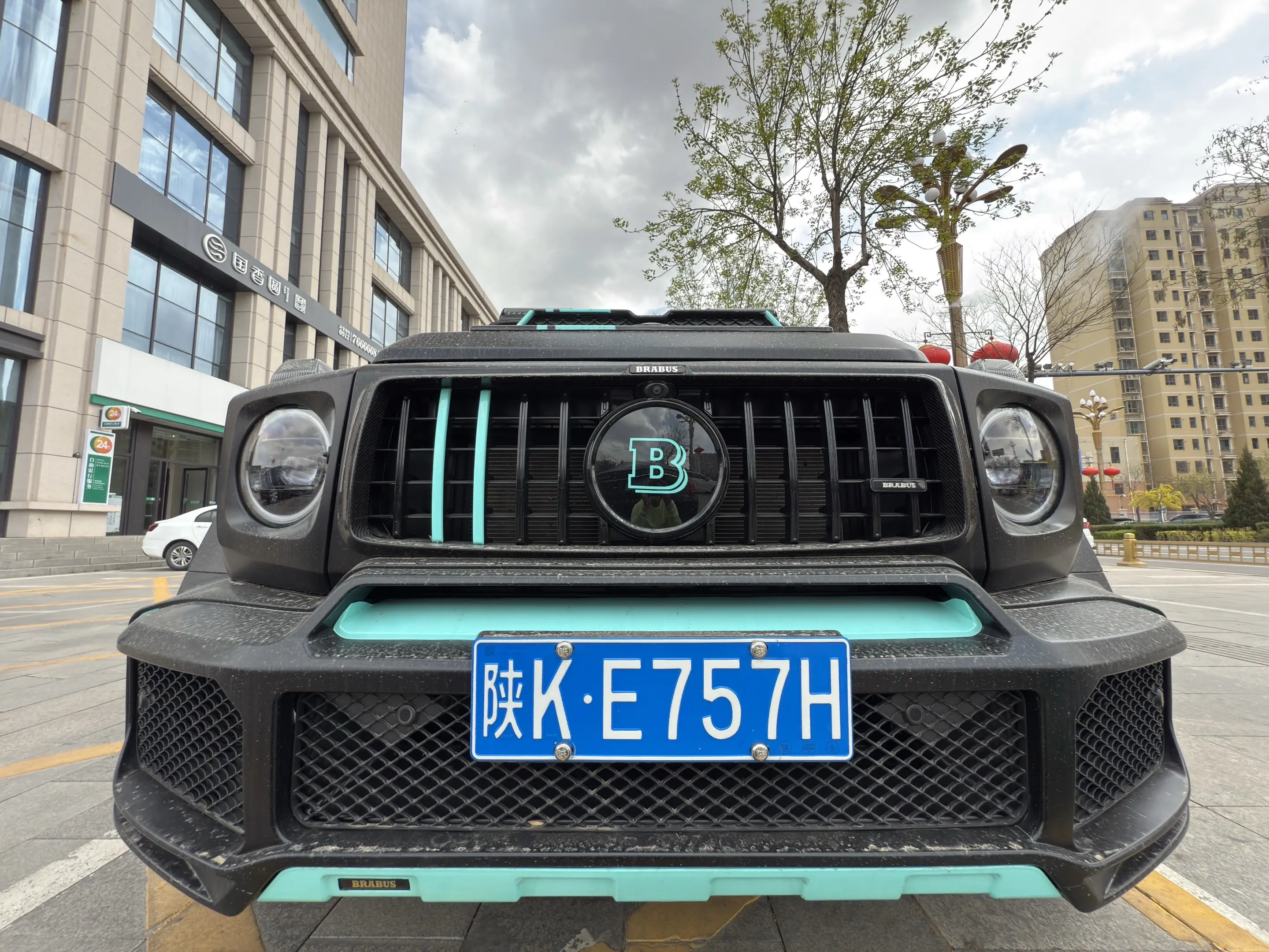 BRABUS带来的压迫感……