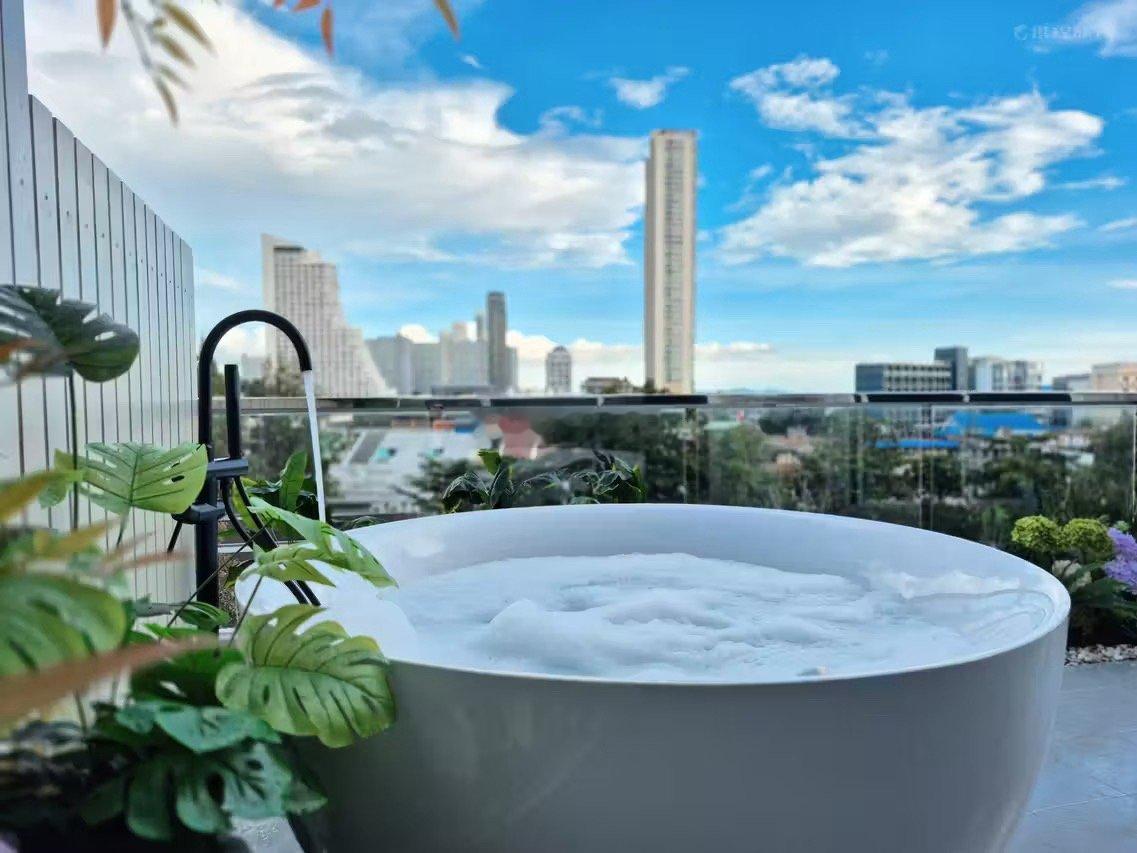 🇹🇭HT9 Hotel Pattaya伙伴们的工作照，被热情与美好包围的难忘